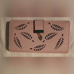 New & Unused Ladies Hollow Out Leaves PU Leather Wallet- Light Pink